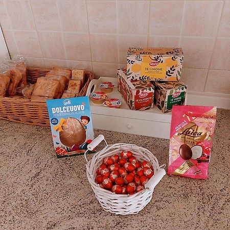 Carrie'S Home - Roma فيوميتشينو المظهر الخارجي الصورة